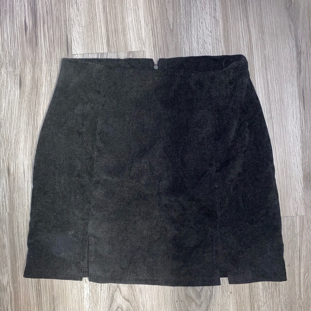 black mini skirt